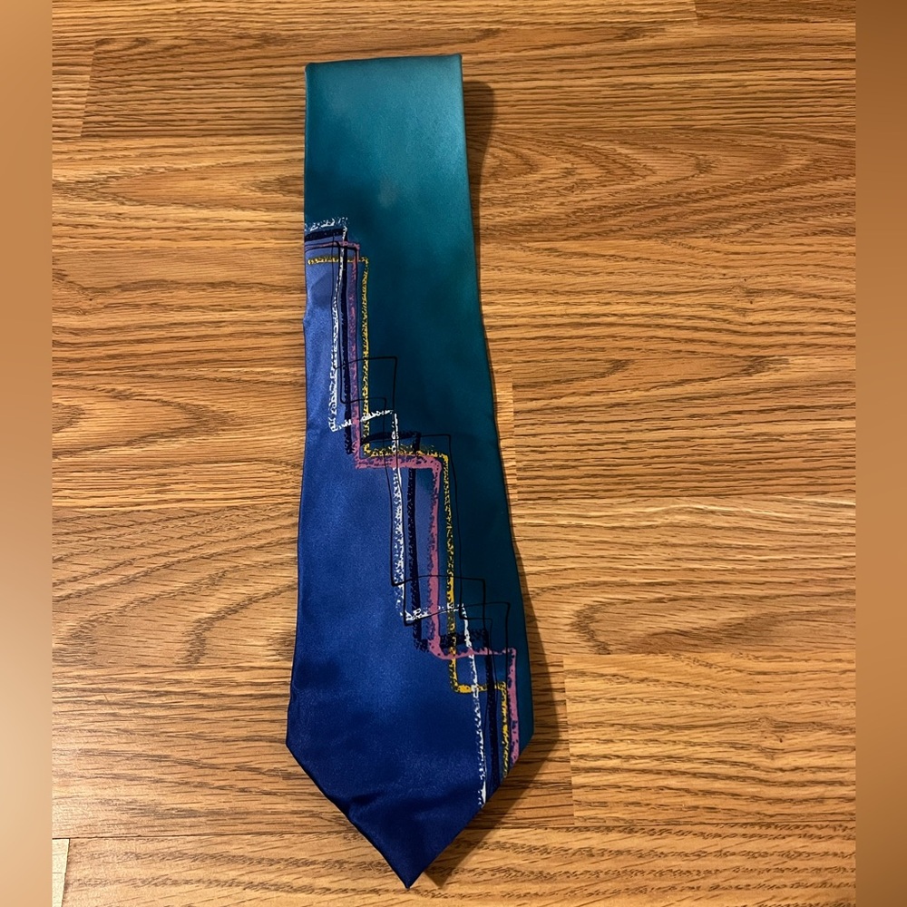 Jerry Garcia Paris In The Rain 100 % Silk Tie Blue Pattern Limited Edition